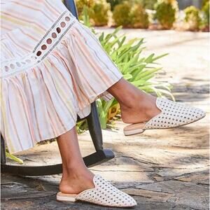 NWT Women's Birdies Phoebe Woven Slide Mule Ecru Woven Faux Leather size 7 Boho